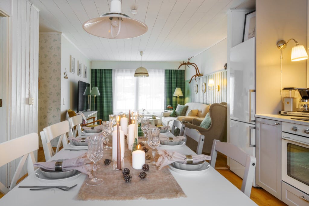Full kitchen