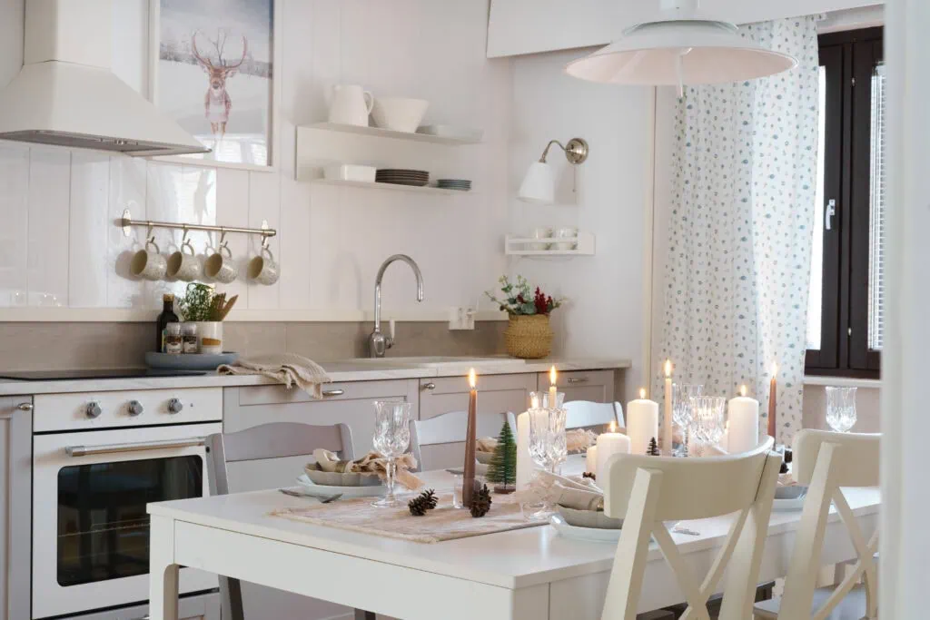 Full kitchen