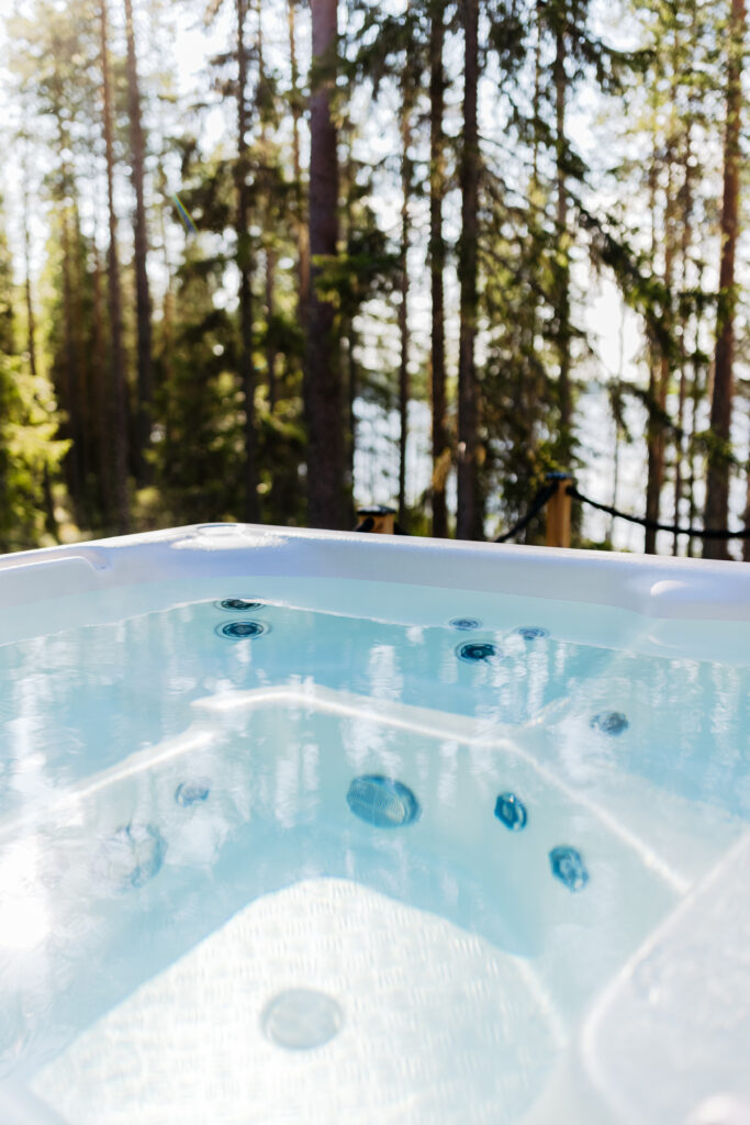 Hot tub