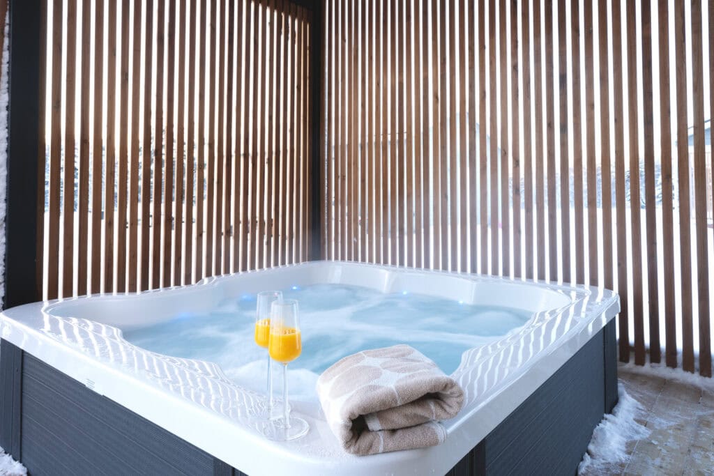 Hot tub
